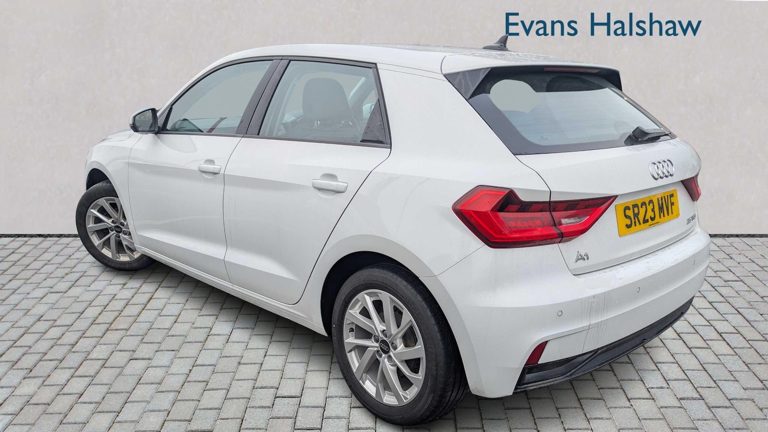 Used Audi A1 2023 for sale - 78076951: Photo 2