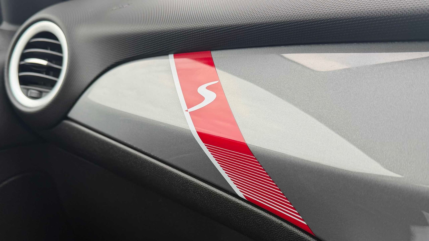 Used Vauxhall ADAM for sale - 77857243: Photo 18