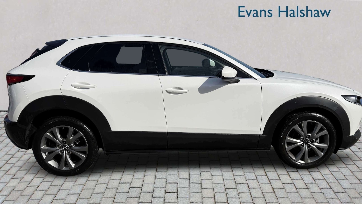 Used Mazda CX-30 2025 for sale - 77943376: Photo 3