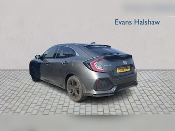 Used Honda Civic 2018 for sale - 78473105: Photo