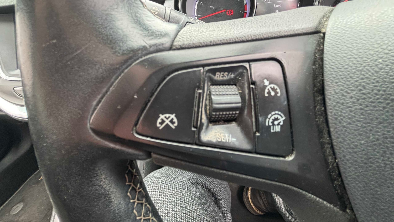 Used Vauxhall Astra 2016 for sale - 78173514: Photo 14