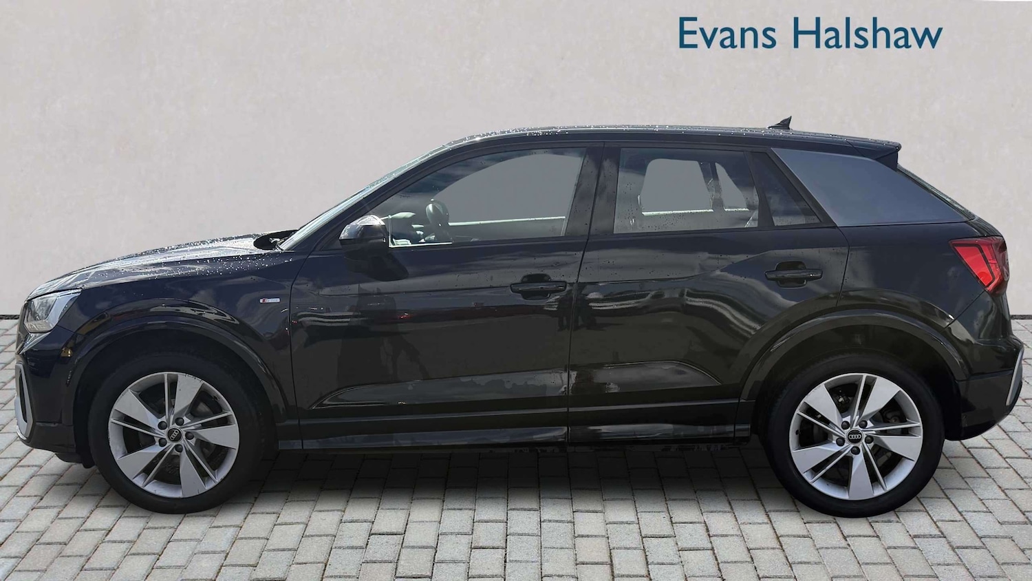 Used Audi Q2 2023 for sale - 78216366: Photo 3