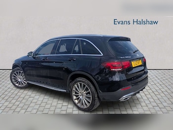Used Mercedes-Benz GLC 2021 for sale - 79499716: Photo