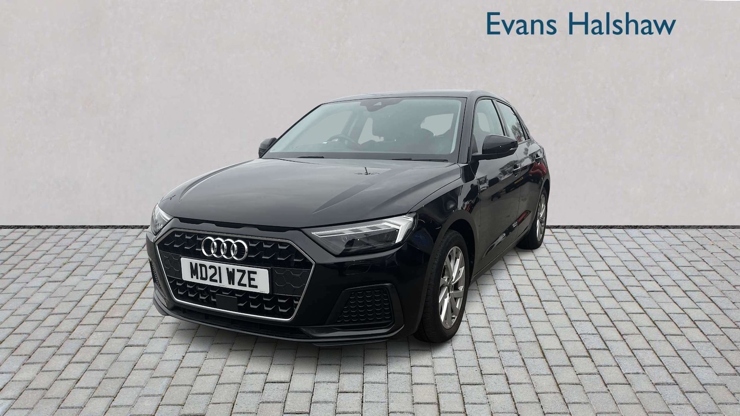 Used Audi A1 for sale - 78104341: Photo 2