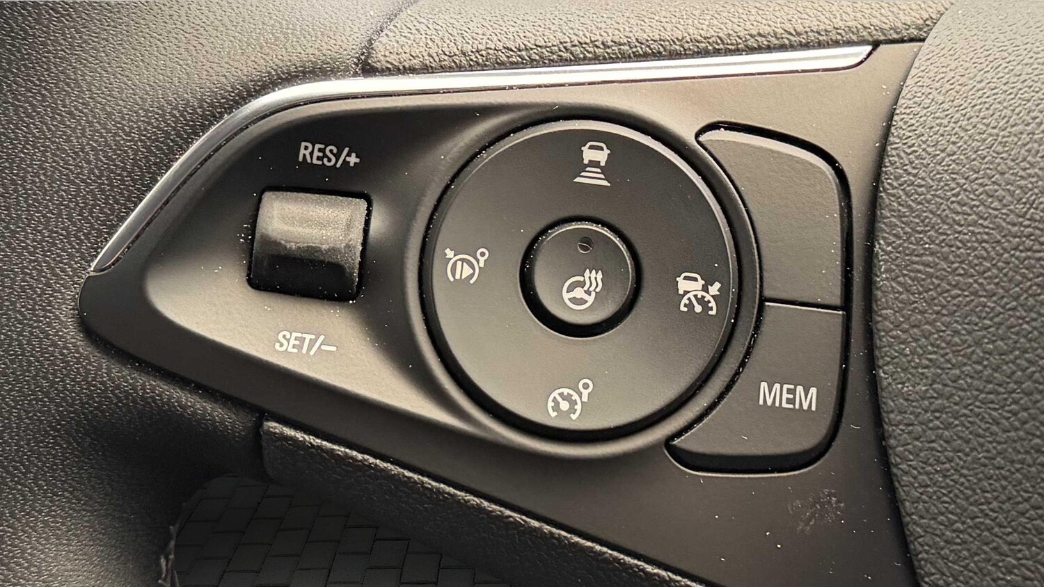 Used Vauxhall Grandland 2024 for sale - 77857800: Photo 19