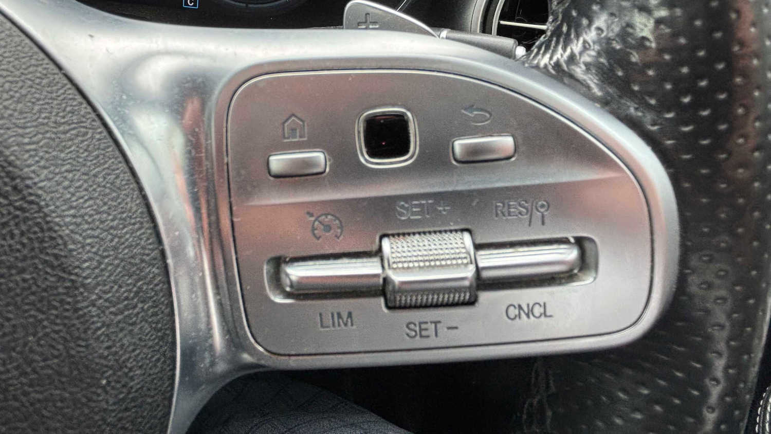 Used Mercedes-Benz C Class 2020 for sale - 78137650: Photo 17