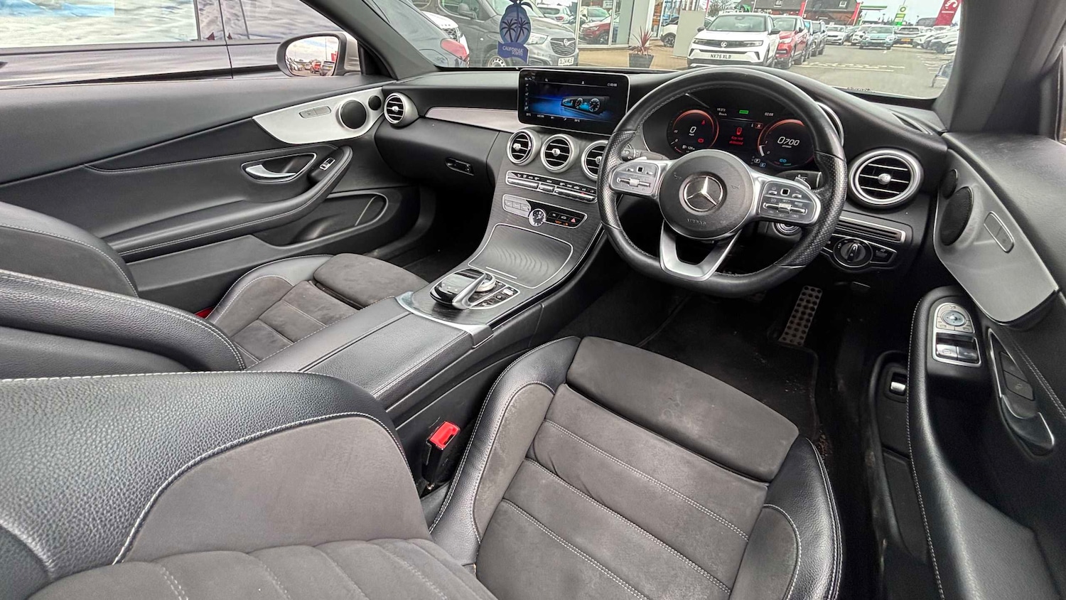 Used Mercedes-Benz C Class 2020 for sale - 78137650: Photo 8