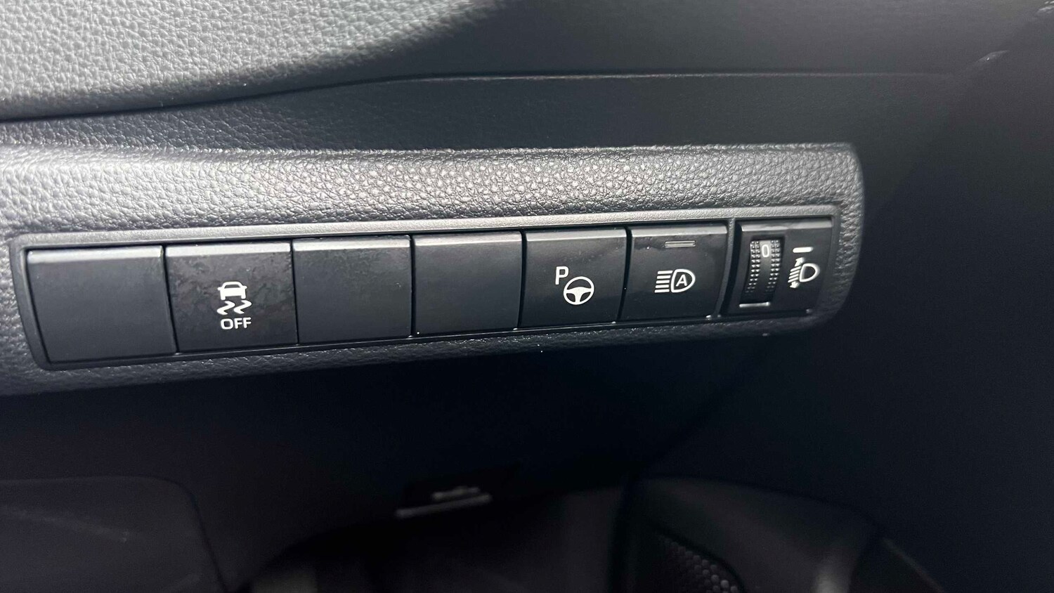 Used Toyota Corolla for sale - 77860771: Photo 28