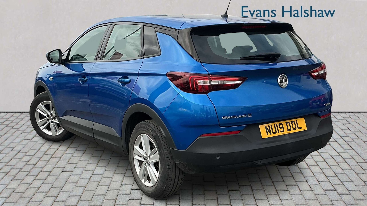 Used Vauxhall Grandland X for sale - 77862194: Photo 2