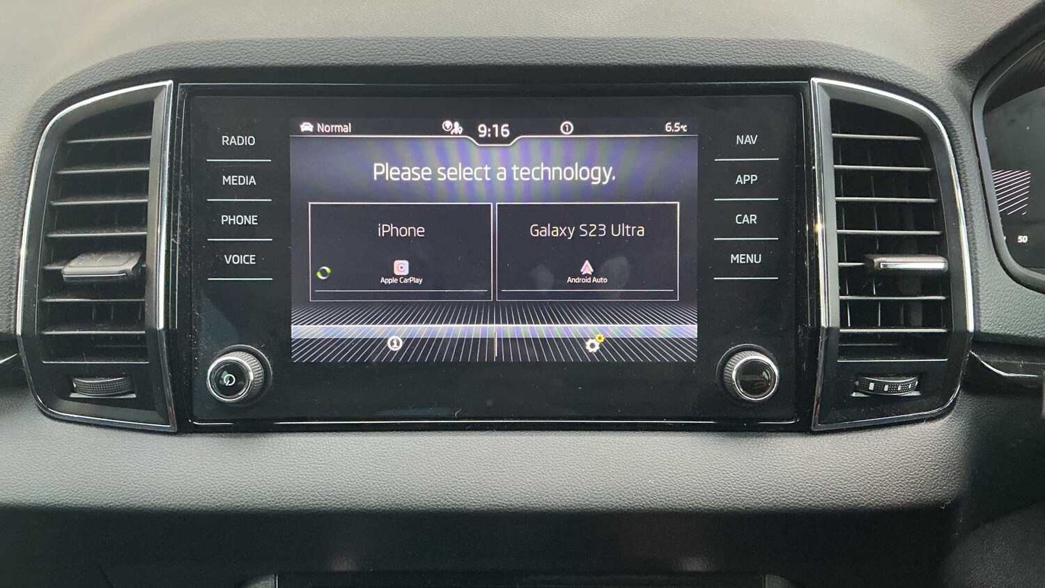 Used Skoda Karoq for sale - 77862195: Photo 13