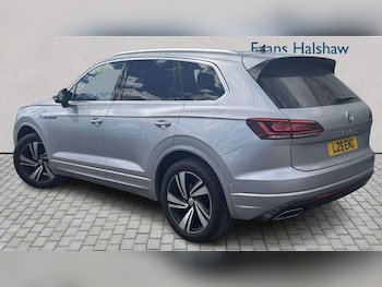 Used Volkswagen Touareg 2018 for sale - 78937592: Photo