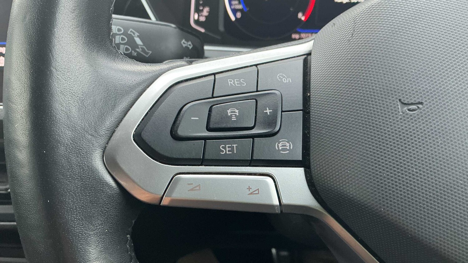 Used Volkswagen T-Cross for sale - 77861659: Photo 17