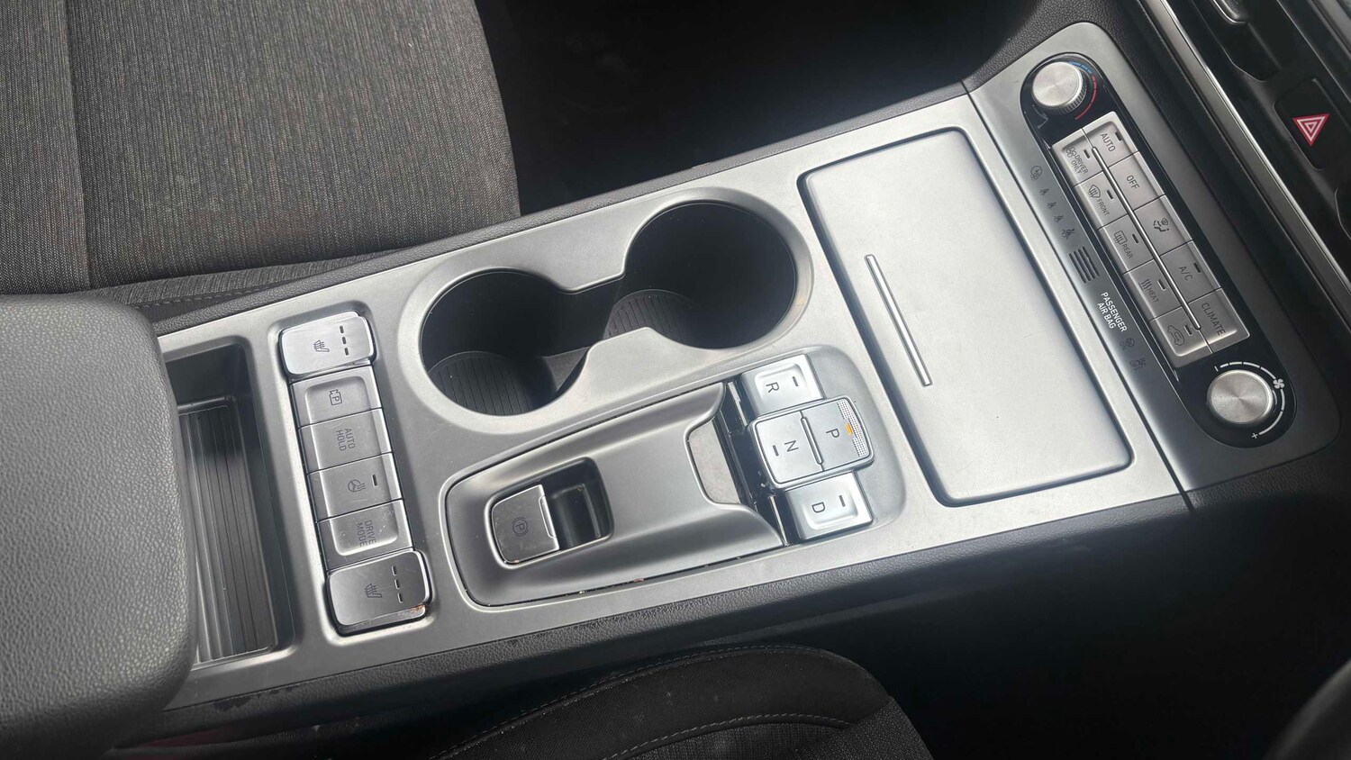 Used Hyundai KONA 2022 for sale - 77858566: Photo 15