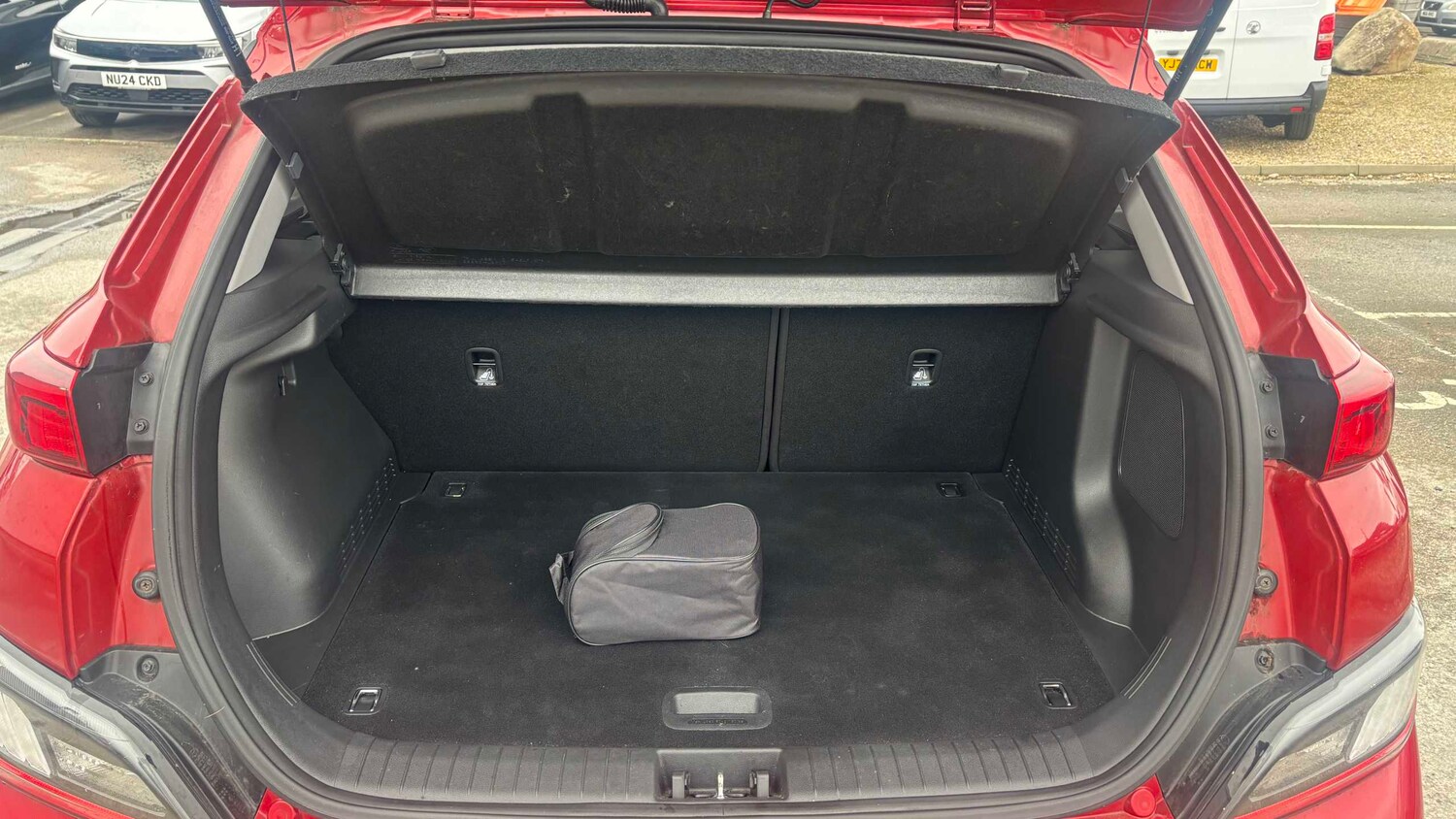 Used Hyundai KONA 2022 for sale - 77858566: Photo 8