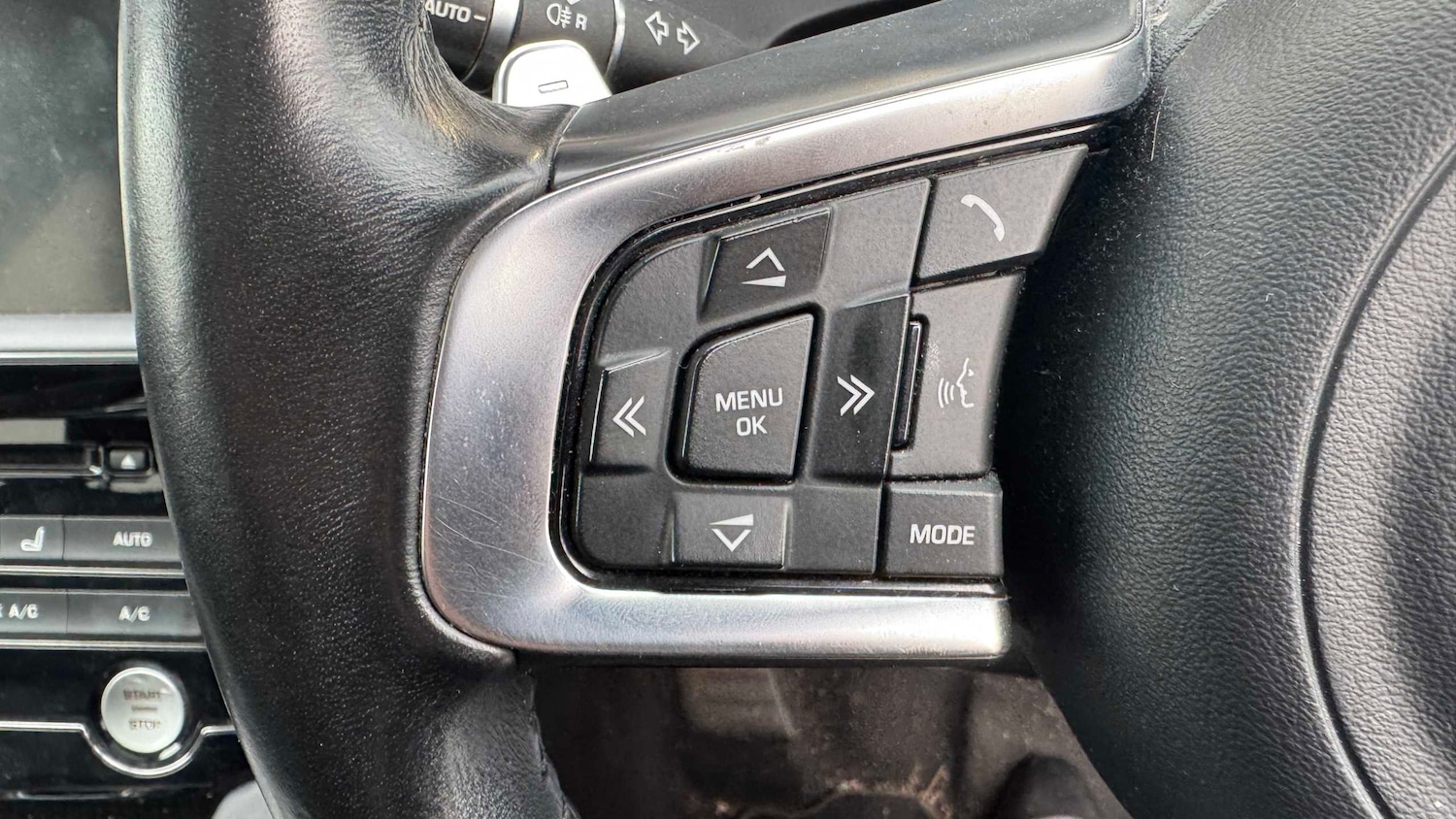 Used Jaguar F-Pace 2021 for sale - 78052248: Photo 15