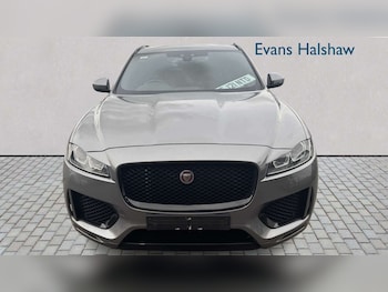 Used Jaguar F-Pace 2021 for sale - 78052248: Photo