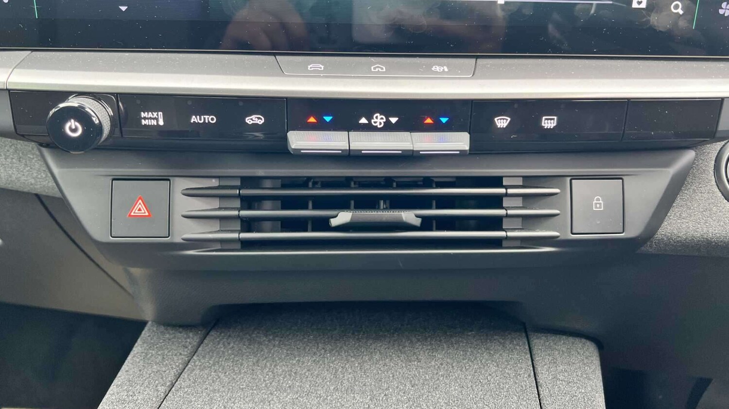 Used Vauxhall Grandland 2024 for sale - 77859014: Photo 30