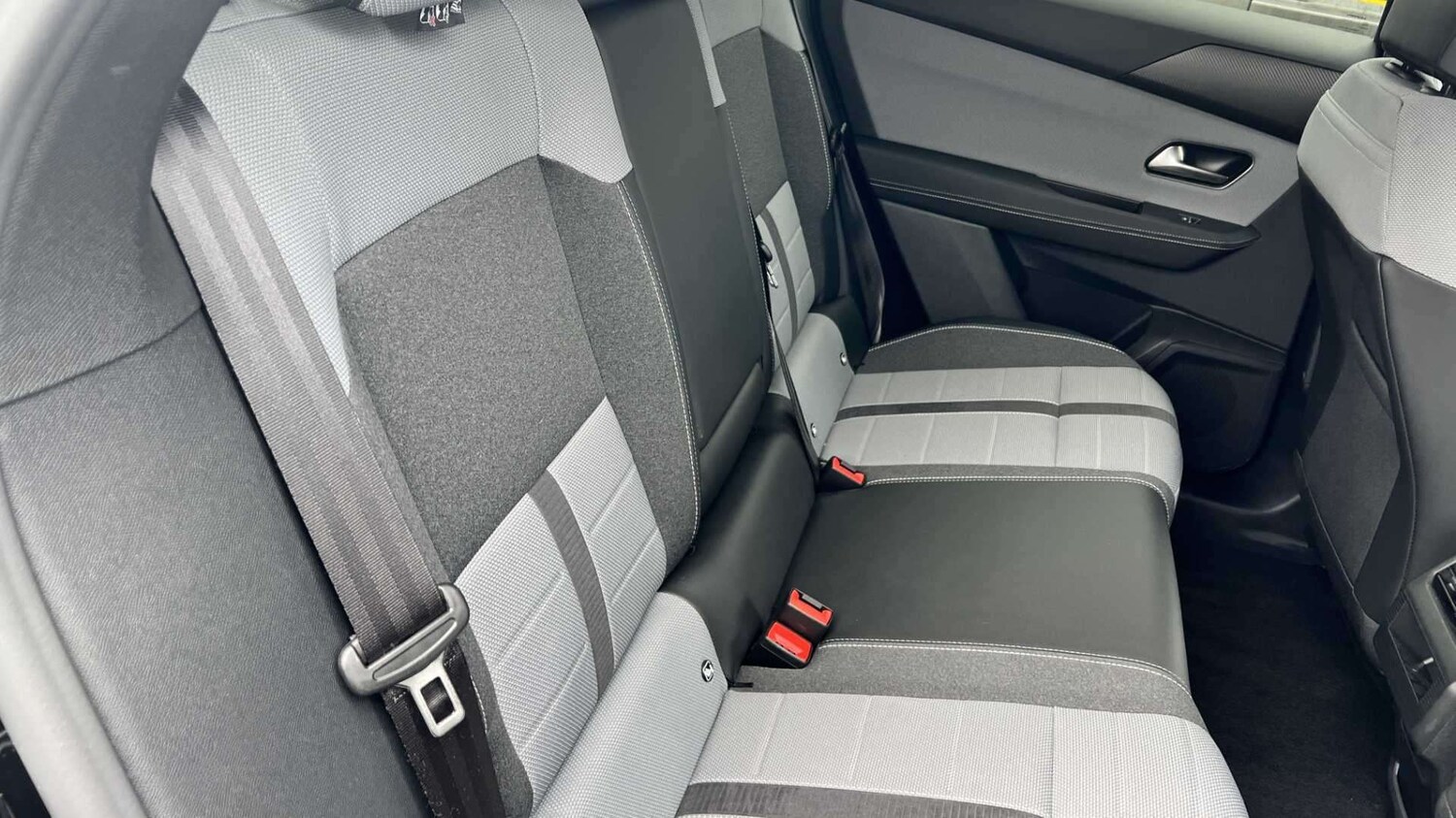 Used Vauxhall Grandland 2024 for sale - 77859014: Photo 34