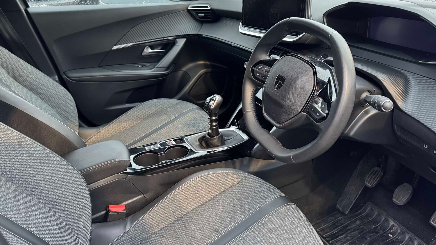 Used Peugeot 2008 for sale - 77861676: Photo 8