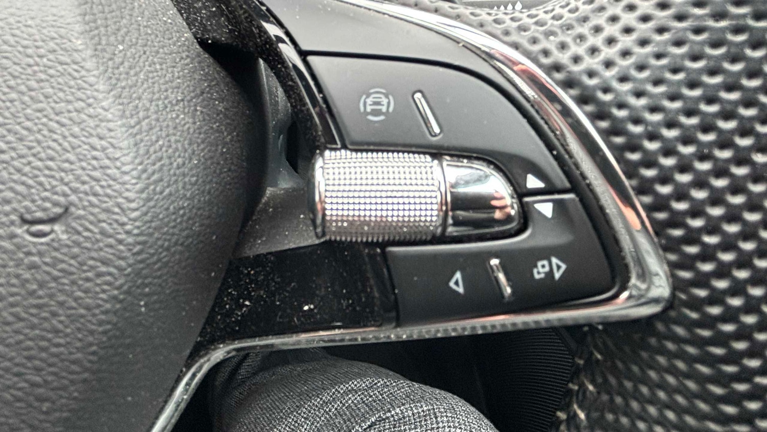 Used Skoda Karoq 2023 for sale - 78173743: Photo 17