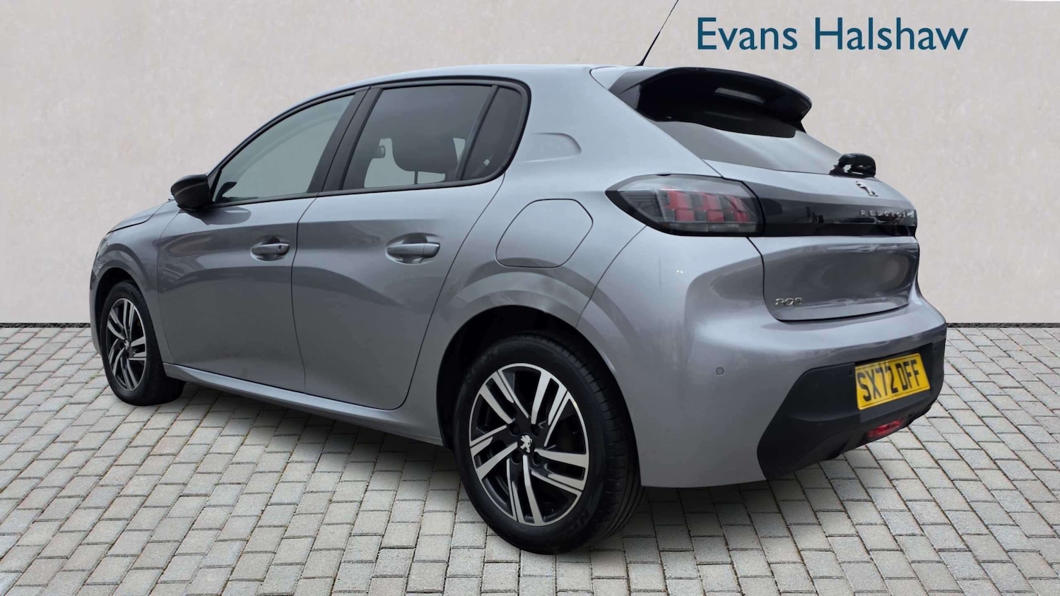 Used Peugeot 208 2023 for sale - 78188109: Photo 5