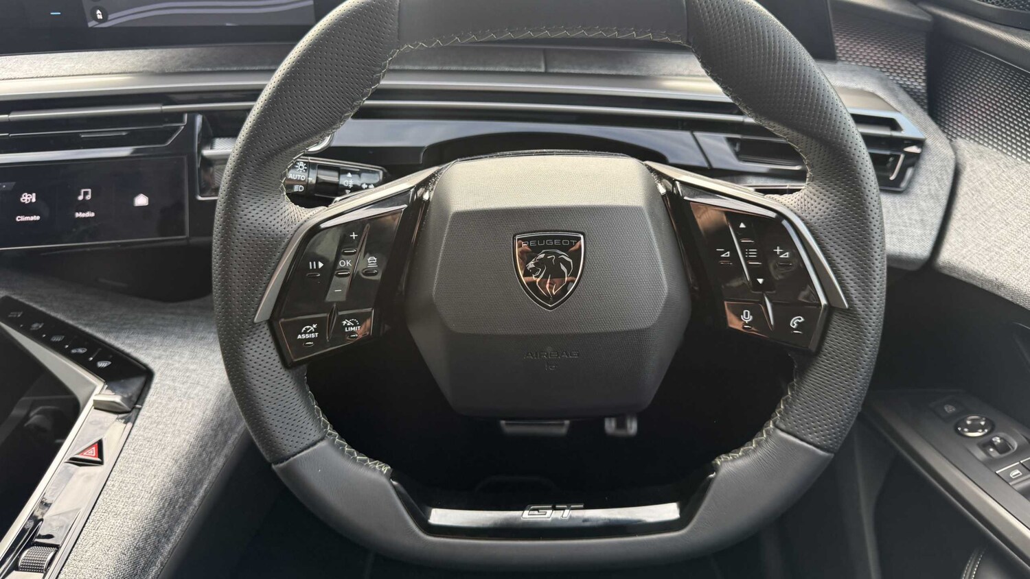 Used Peugeot 5008 for sale - 77858548: Photo 12