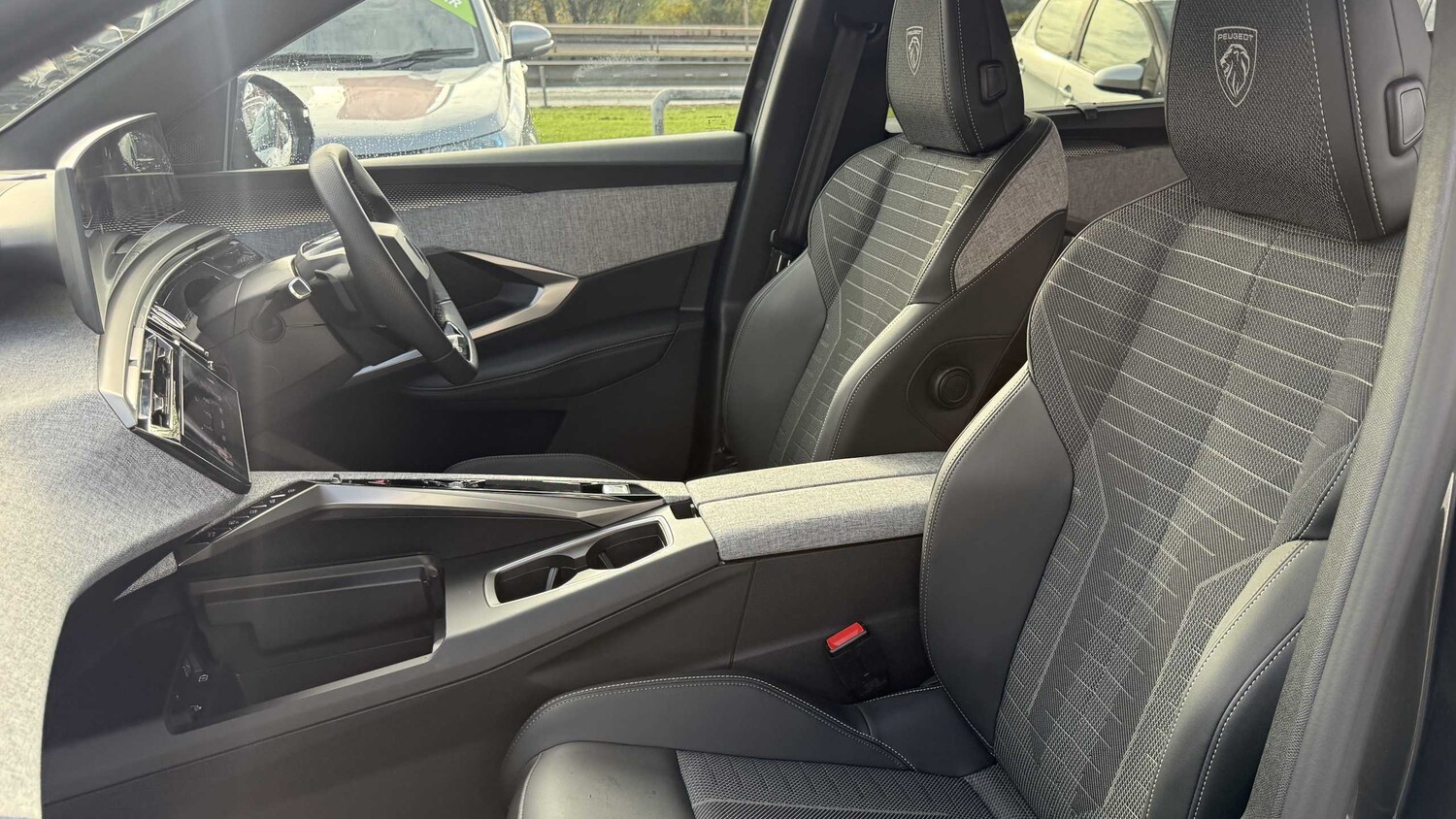 Used Peugeot 5008 for sale - 77858548: Photo 16