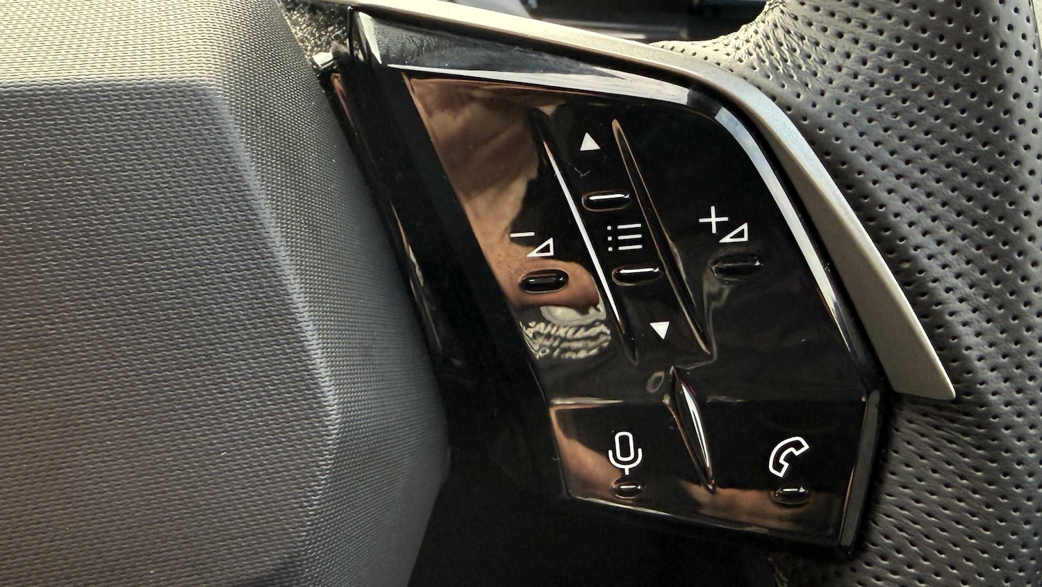 Used Peugeot 5008 for sale - 77858548: Photo 19