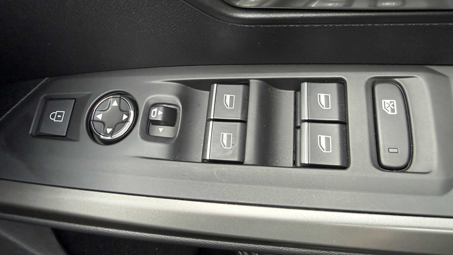 Used Peugeot 5008 for sale - 77858548: Photo 21