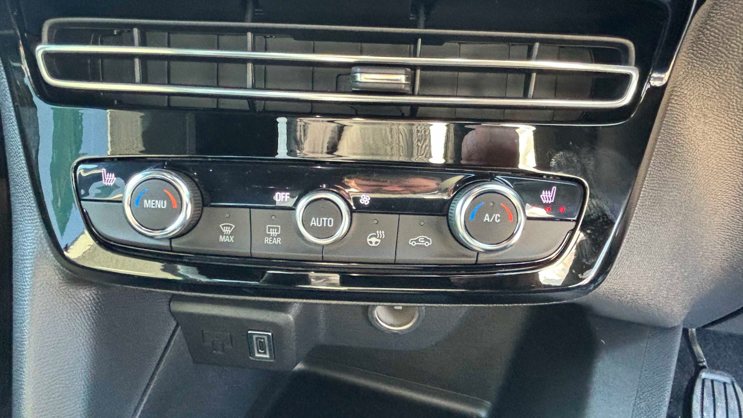 Used Vauxhall Mokka 2025 for sale - 77972813: Photo 15