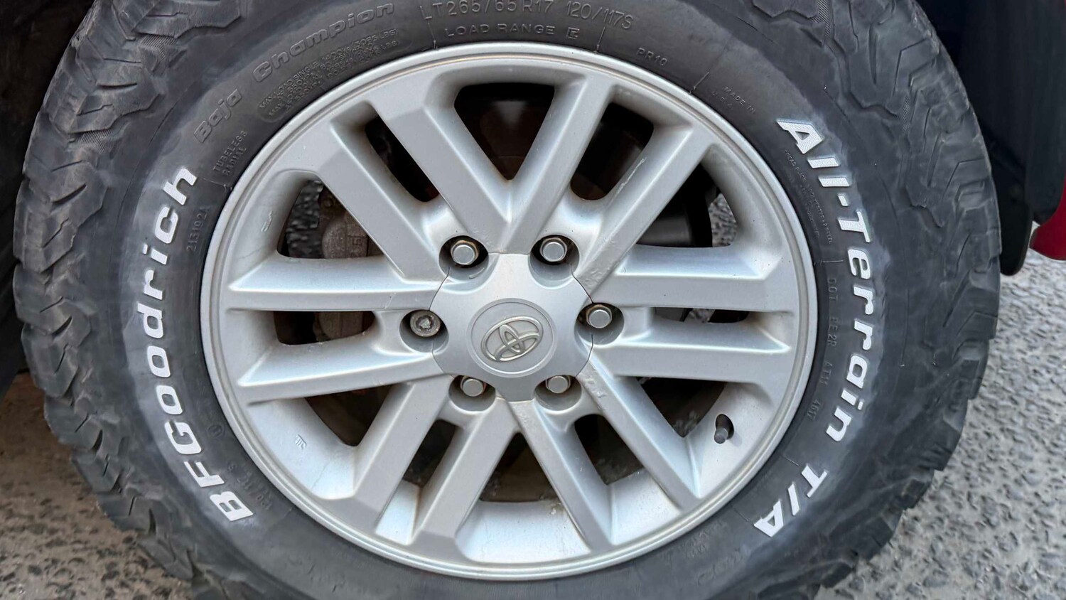 Used Toyota Hilux for sale - 77860761: Photo 16