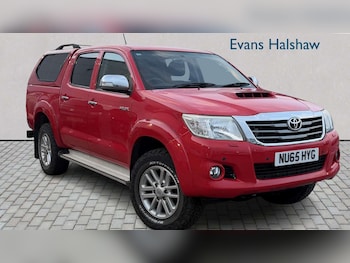 Used Toyota Hilux 2015 for sale - 77860761: Photo
