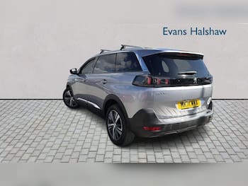 Used Peugeot 5008 2021 for sale - 79851045: Photo