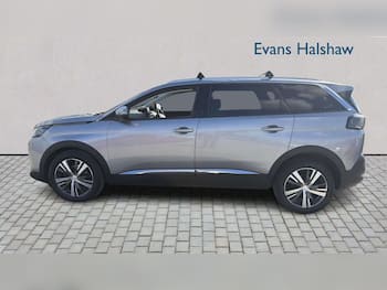 Used Peugeot 5008 2021 for sale - 79851045: Photo