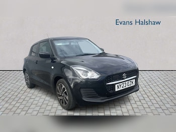 Used Suzuki Swift 2023 for sale - 79415490: Photo