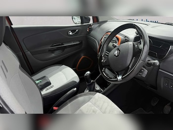 Used Renault Captur 2014 for sale - 79078490: Photo