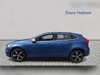Used Volvo V40 2016 for sale - 78564426: Photo