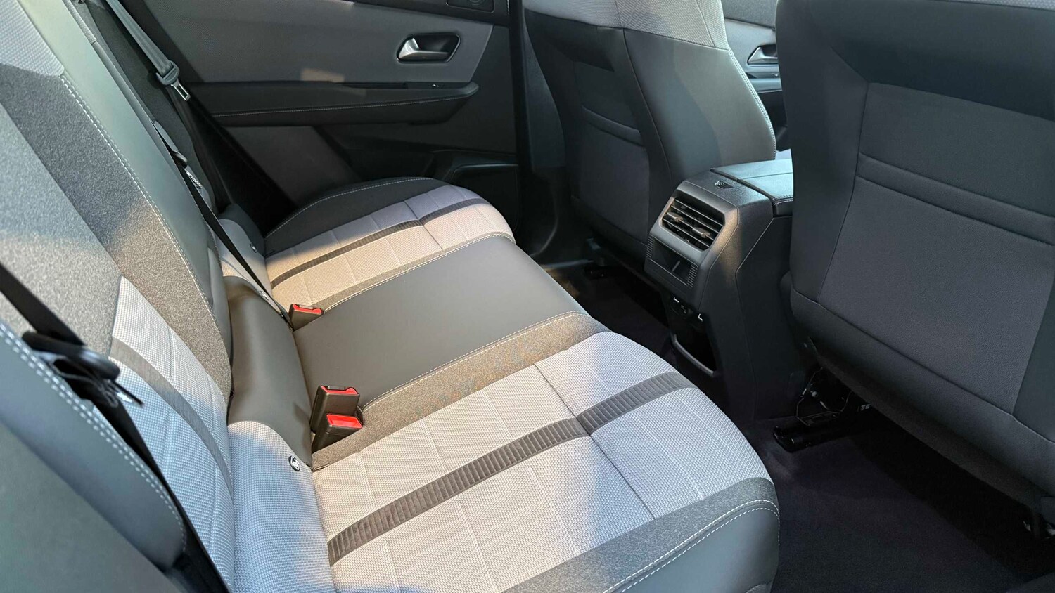 Used Vauxhall Grandland 2025 for sale - 77858762: Photo 10