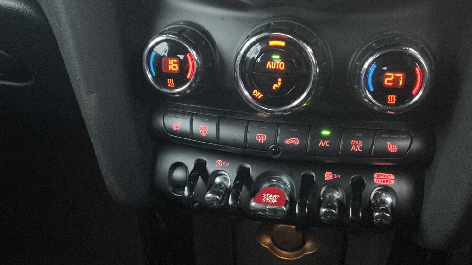 Used MINI Convertible 2022 for sale - 77857581: Photo 30