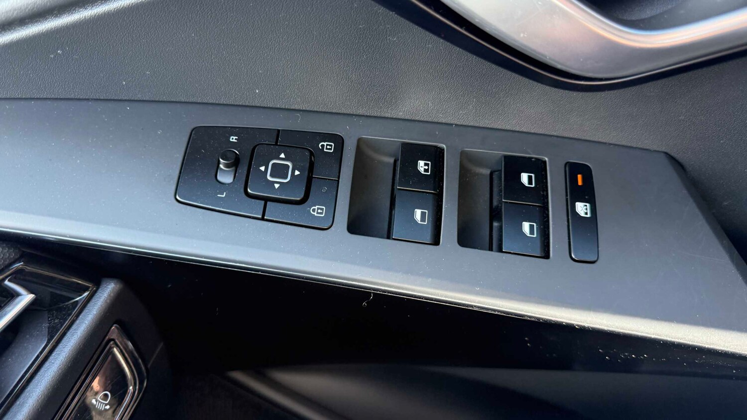 Used Kia Niro 2023 for sale - 78149103: Photo 8