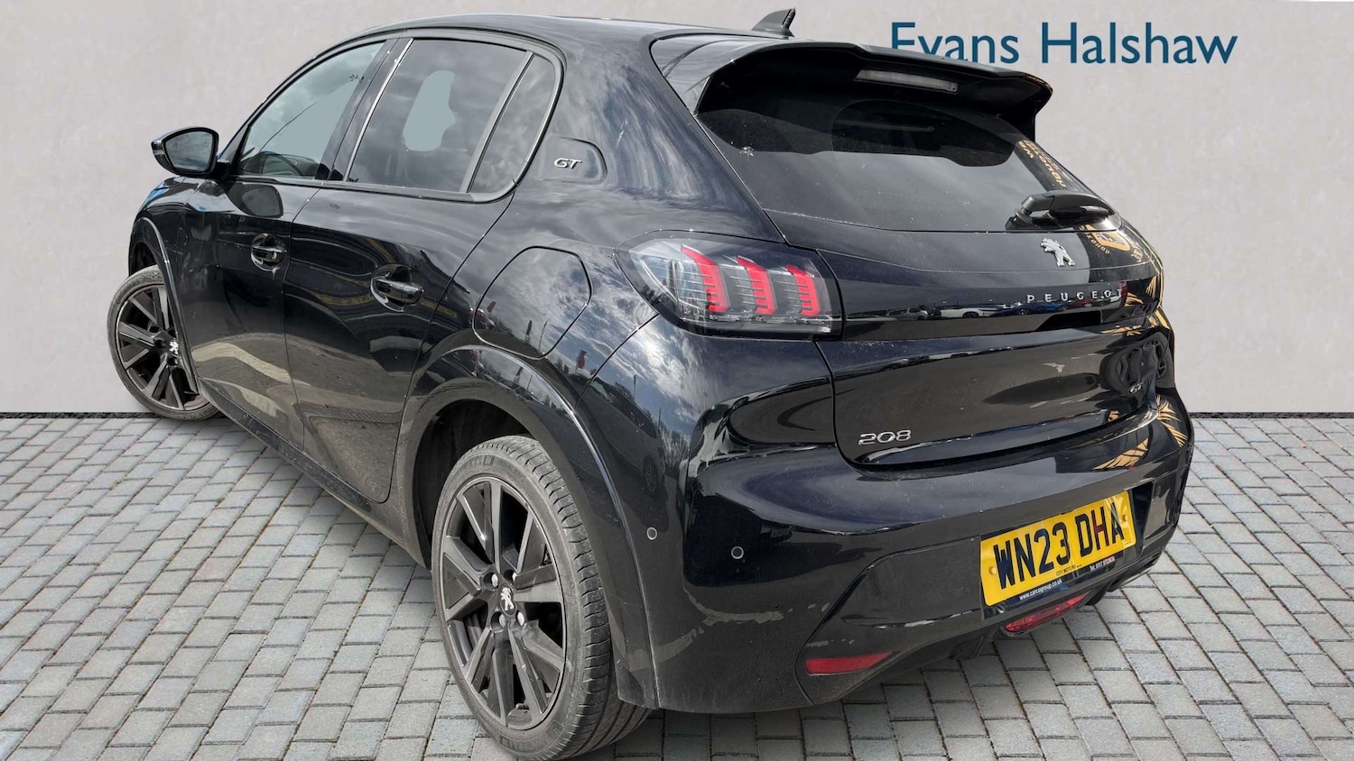 Used Peugeot 208 2023 for sale - 78149079: Photo 2