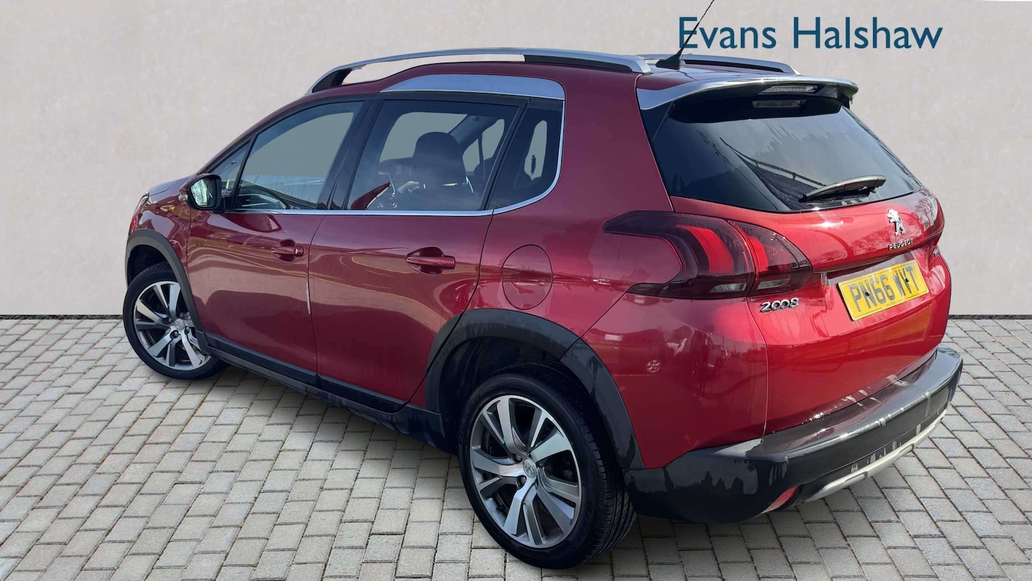 Used Peugeot 2008 2017 for sale - 77943504: Photo 2