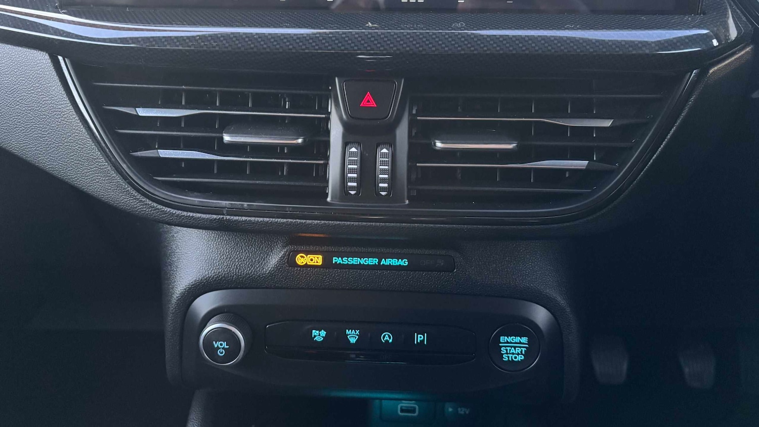 Used Ford Focus 2023 for sale - 77860836: Photo 11