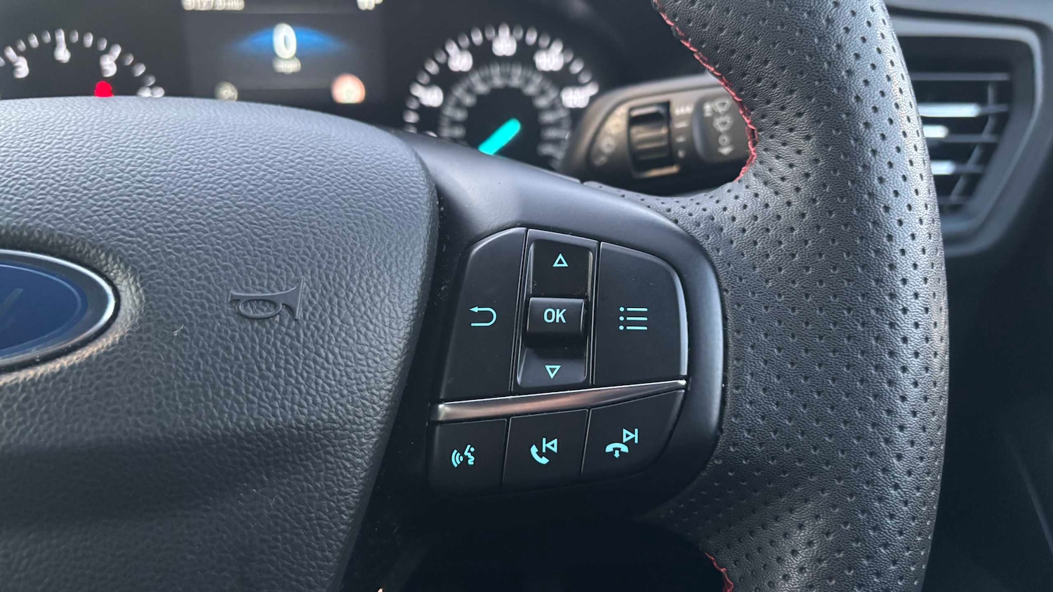 Used Ford Focus 2023 for sale - 77860836: Photo 15