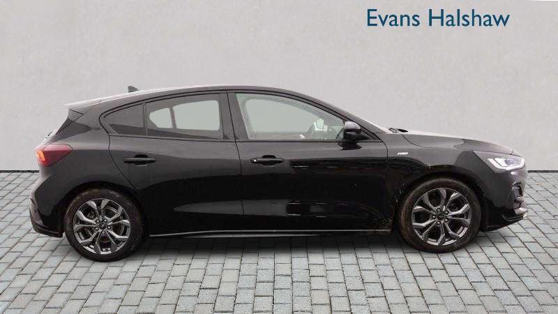 Used Ford Focus 2023 for sale - 77860836: Photo 4