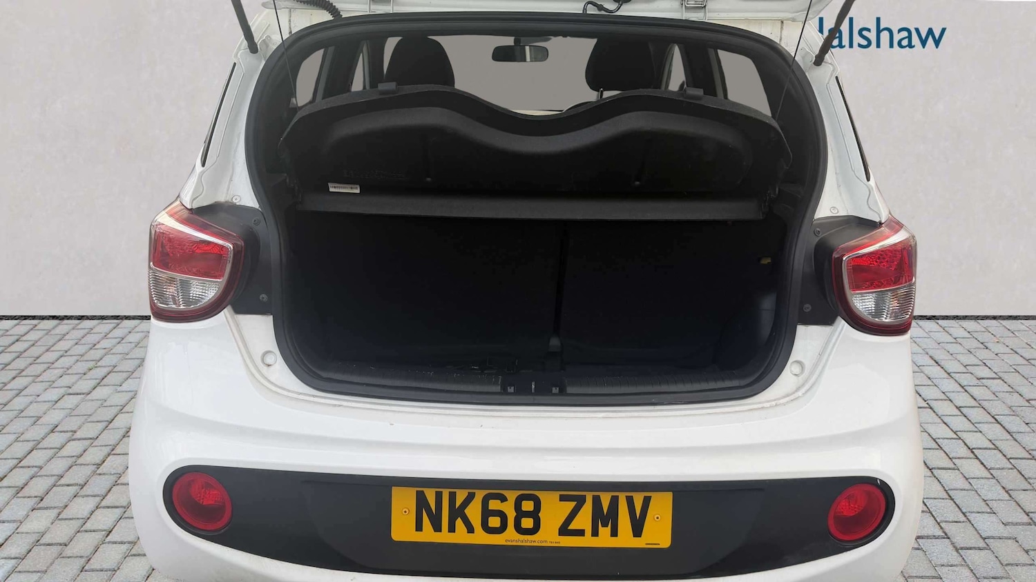 Used Hyundai i10 2018 for sale - 78076683: Photo 7