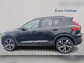 Used Volvo XC40 2020 for sale - 79579742: Photo