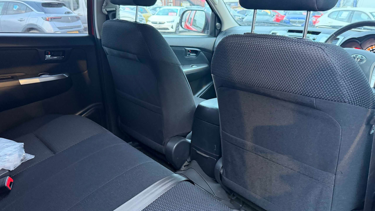 Used Toyota Hilux 2015 for sale - 77914133: Photo 12