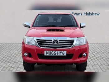 Used Toyota Hilux 2015 for sale - 77914133: Photo