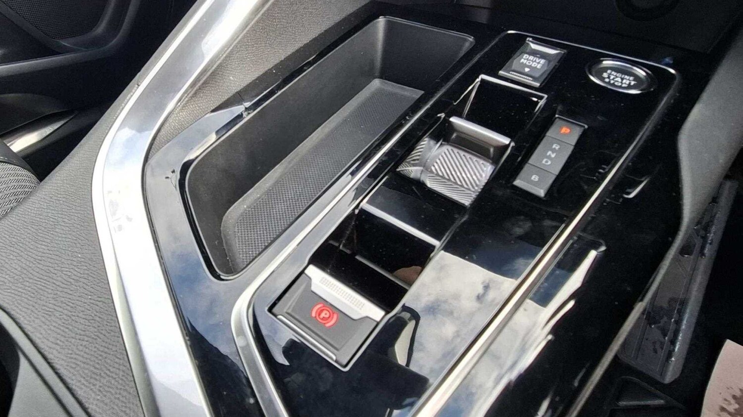 Used Peugeot 3008 for sale - 77860846: Photo 31